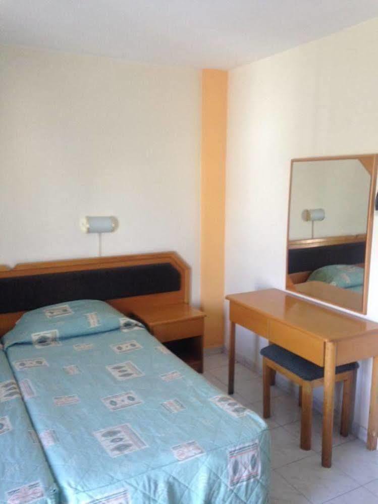 Lobelia Apartments Limassol Ngoại thất bức ảnh