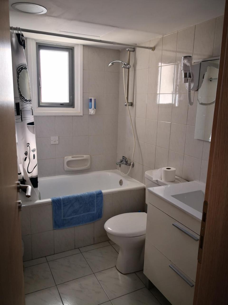 Lobelia Apartments Limassol Ngoại thất bức ảnh
